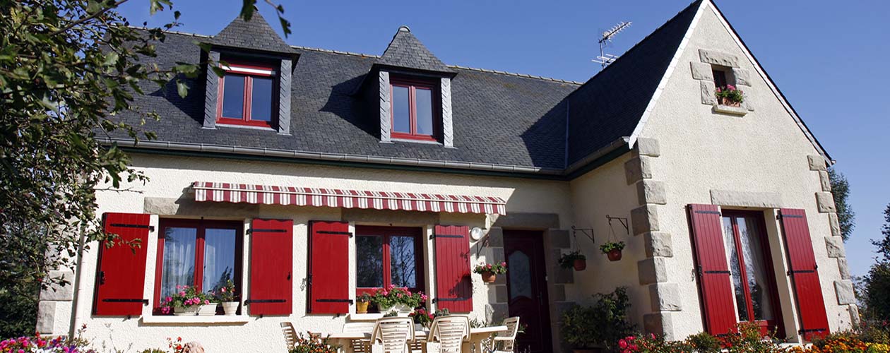 slide_photo_plaxe_rouge_1260x500